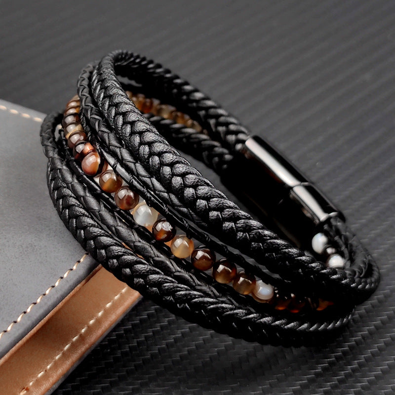 Bracelet multi-rangs cuir tressé noir avec perles dorées vue détaillée