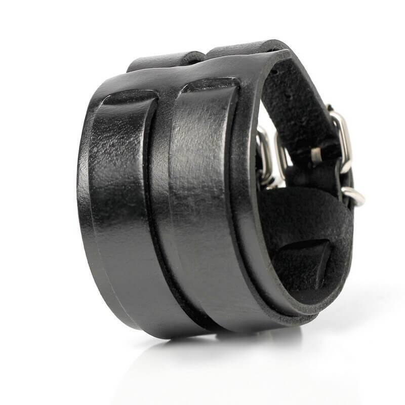Bracelet manchette cuir noir extra-large avec double sangle et boucles métalliques argentées